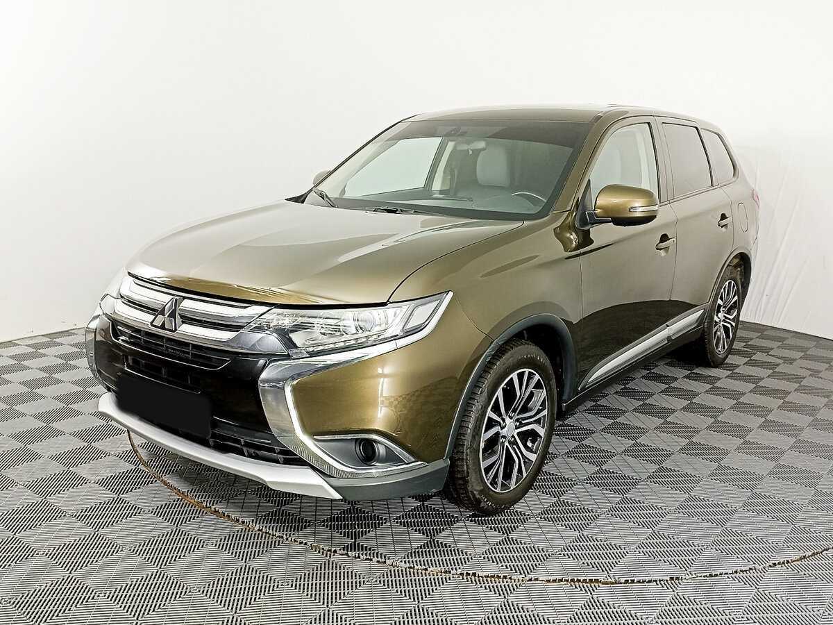 Купить Mitsubishi Outlander с пробегом. Посмотреть фото