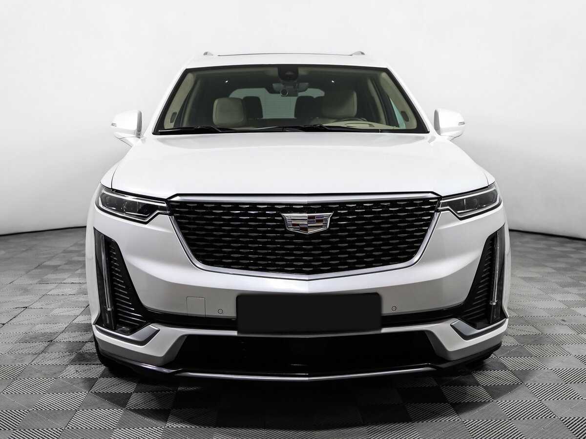 Купить Cadillac XT6 с пробегом. Фото: #1