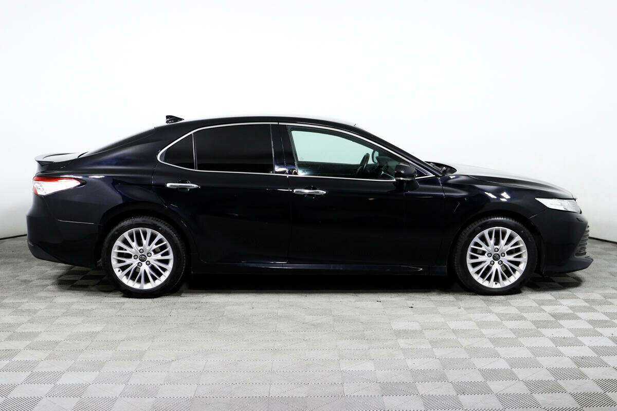 Купить Toyota Camry с пробегом. Фото: #3