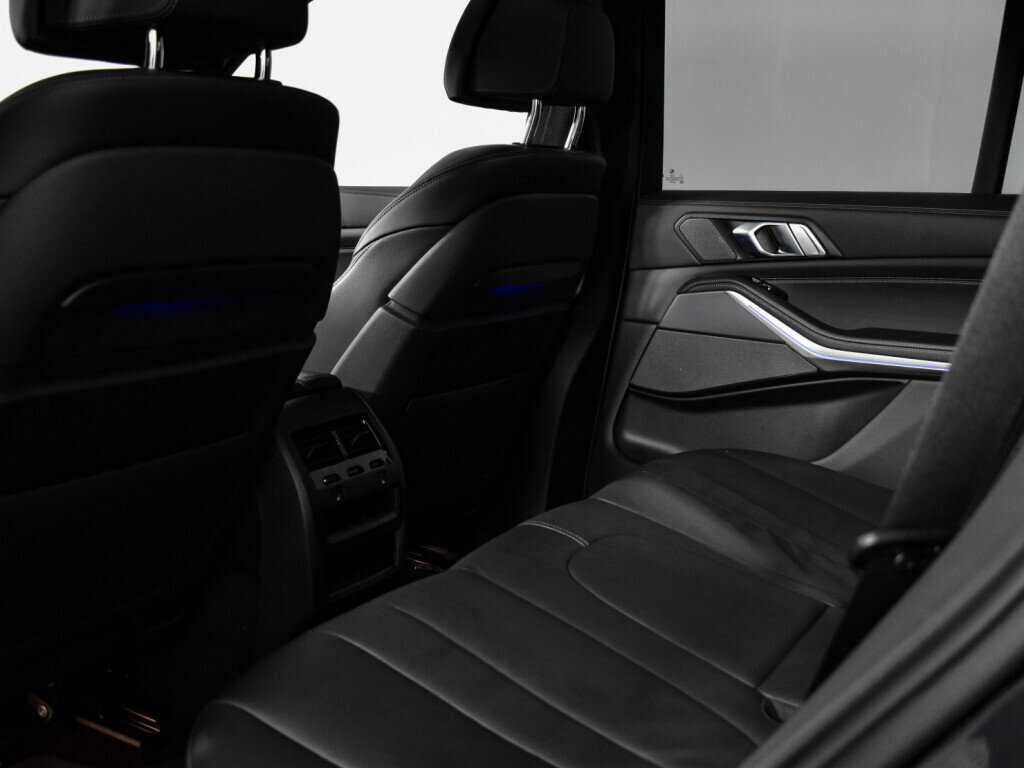 Купить BMW X5 с пробегом. Фото: #13