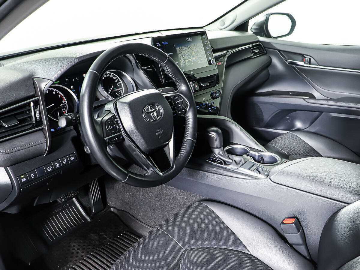 Купить Toyota Camry с пробегом. Фото: #14