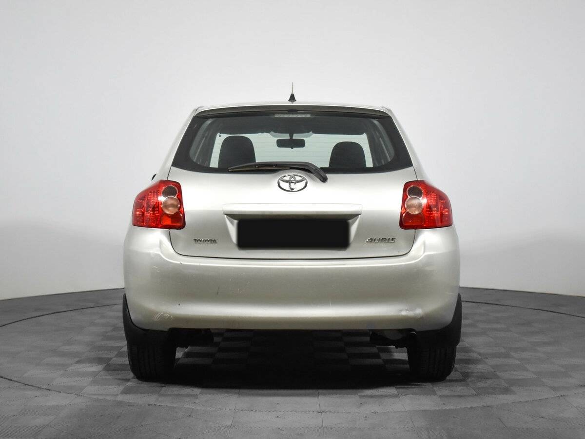 Купить Toyota Auris с пробегом. Фото: #5