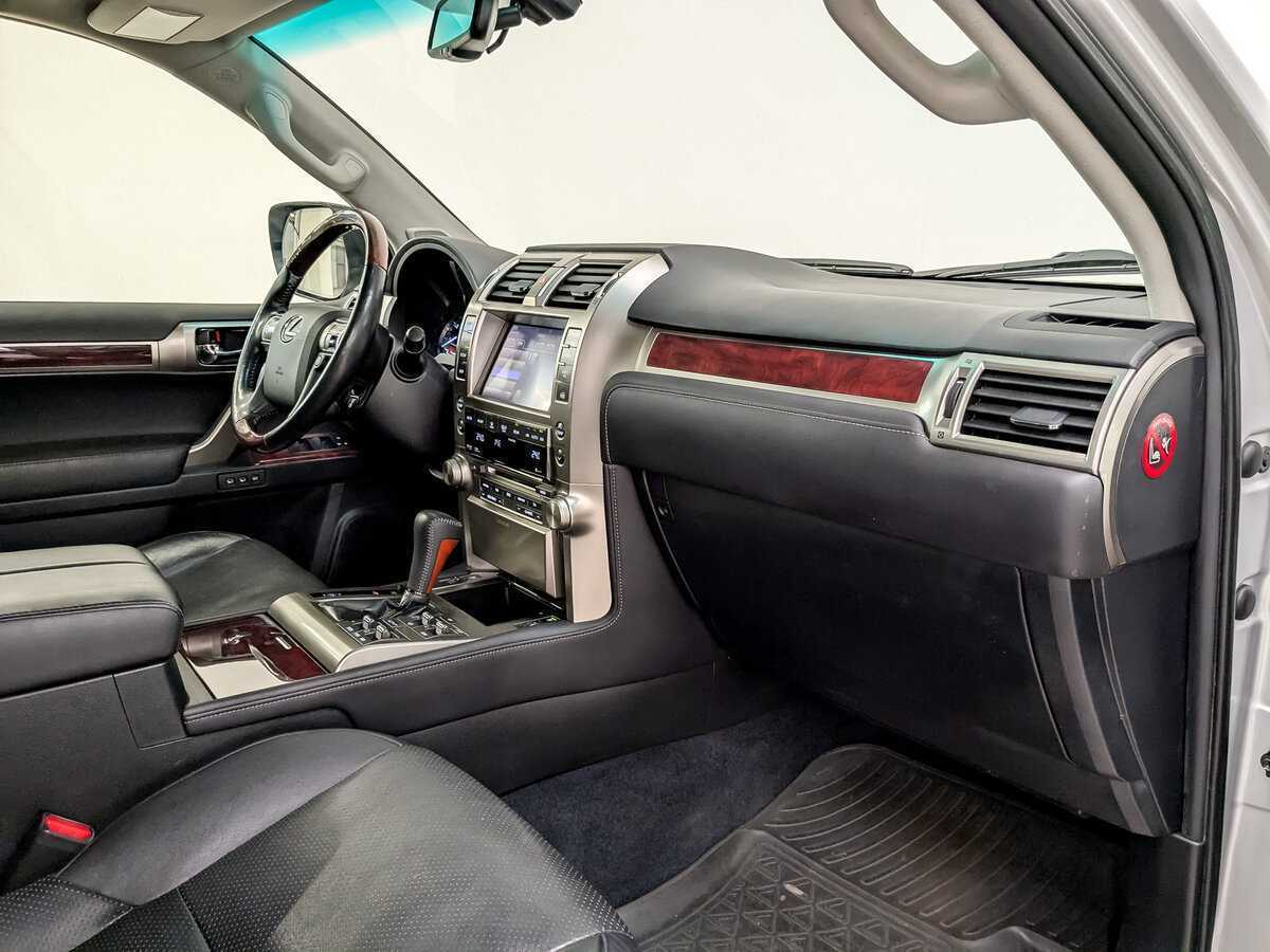 Купить Lexus GX с пробегом. Фото: #10