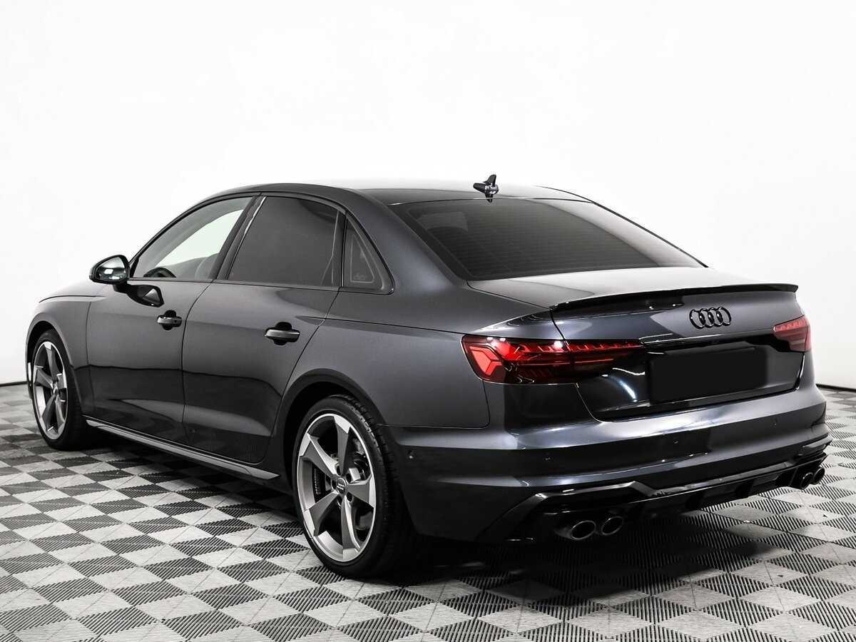 Купить Audi A4 с пробегом. Фото: #4