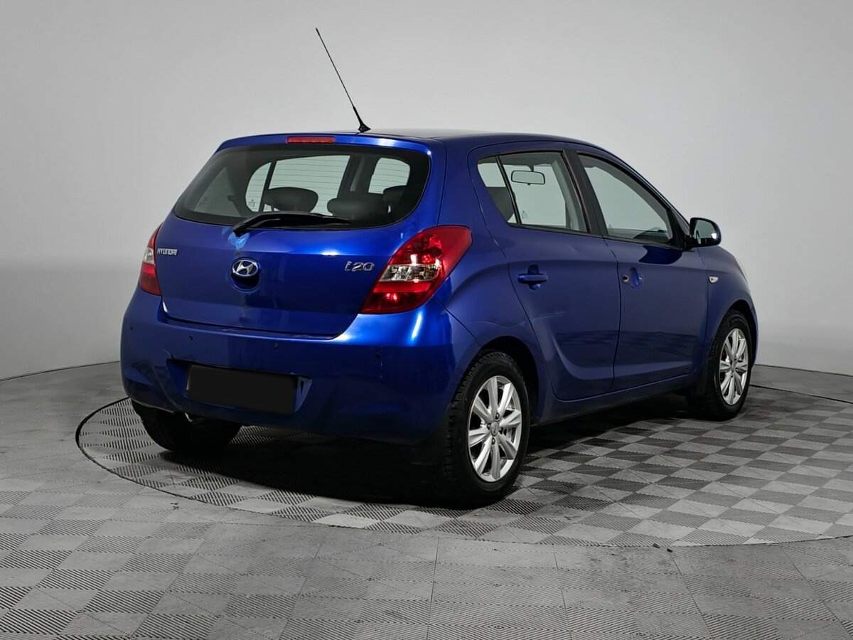 Купить Hyundai i20 с пробегом. Фото: #7