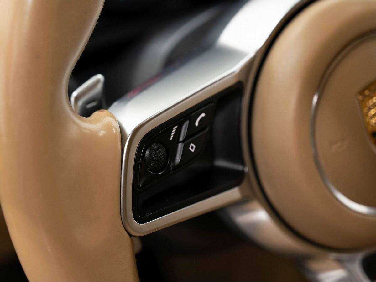 Купить Porsche Macan с пробегом. Фото: #17
