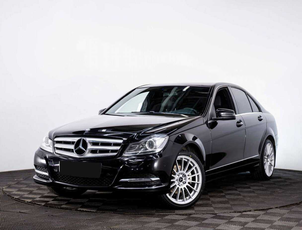 Купить Mercedes-Benz C-Класс с пробегом. Фото: #0