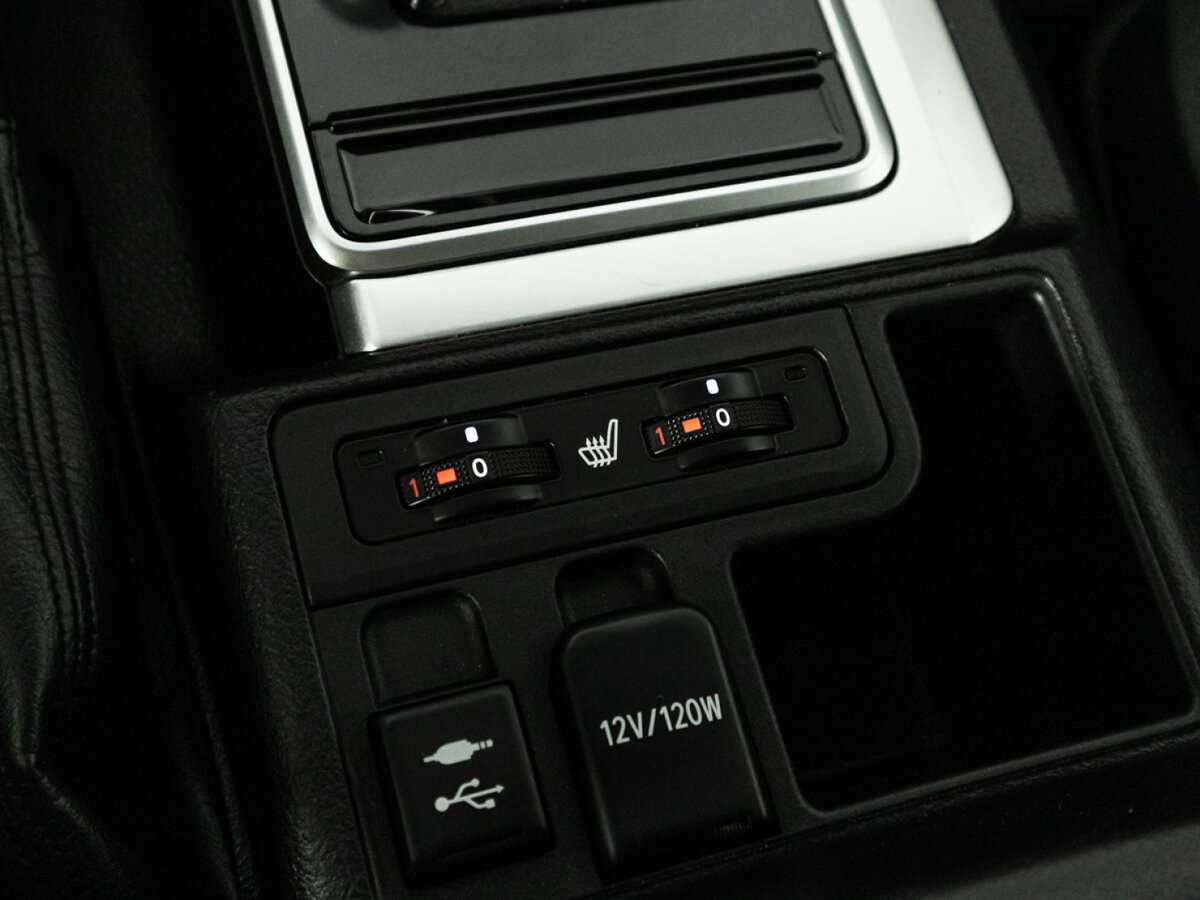 Купить Toyota Land Cruiser Prado с пробегом. Фото: #17