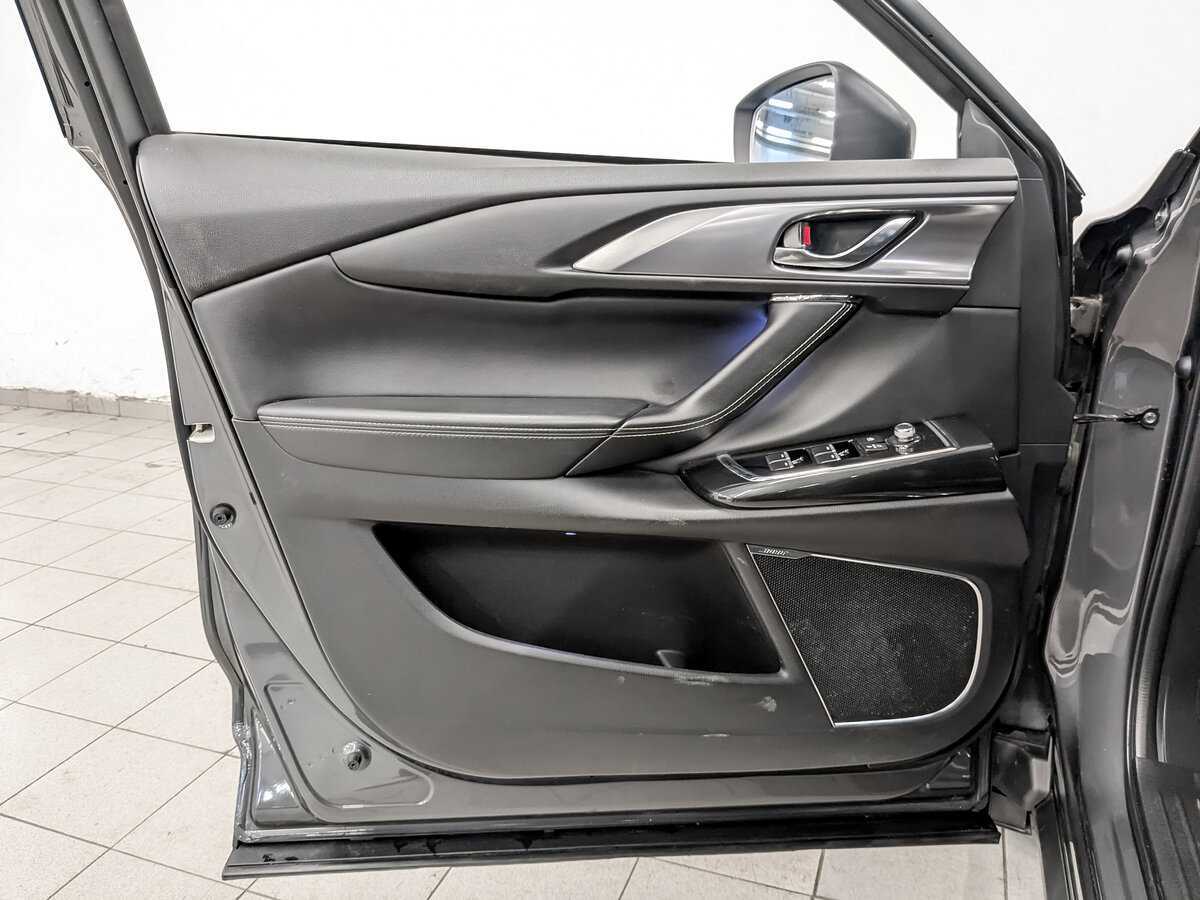Купить Mazda CX-9 с пробегом. Фото: #18