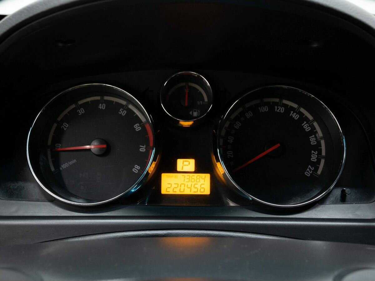 Купить Opel Antara с пробегом. Фото: #16