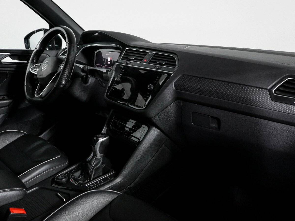 Купить Volkswagen Tiguan с пробегом. Фото: #6