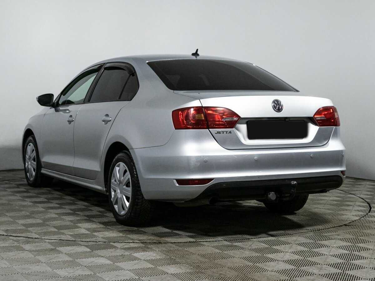 Купить Volkswagen Jetta с пробегом. Фото: #6