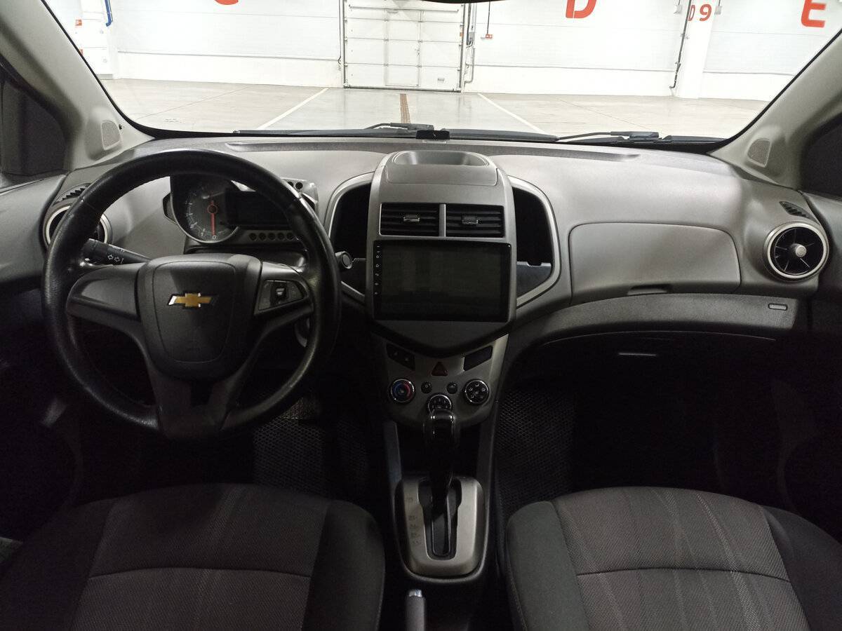 Купить Chevrolet Aveo с пробегом. Фото: #13