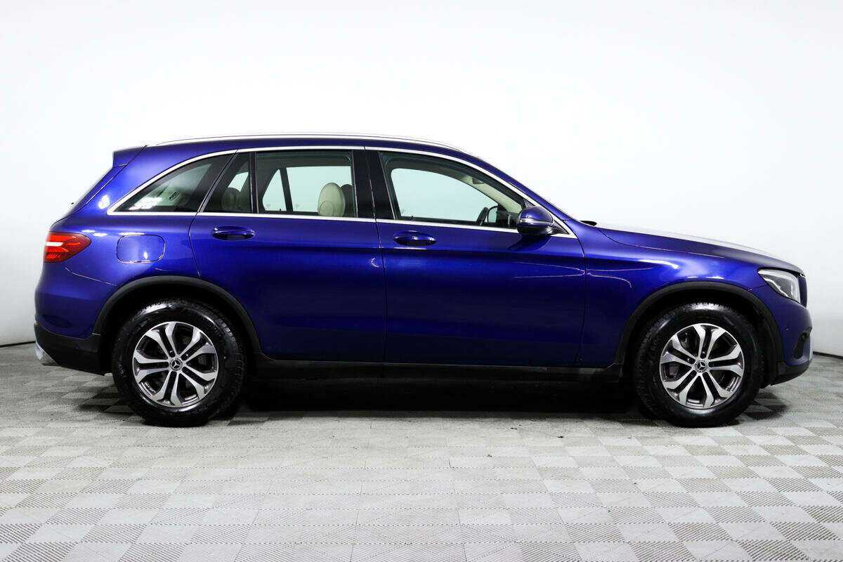 Купить Mercedes-Benz GLC с пробегом. Фото: #3
