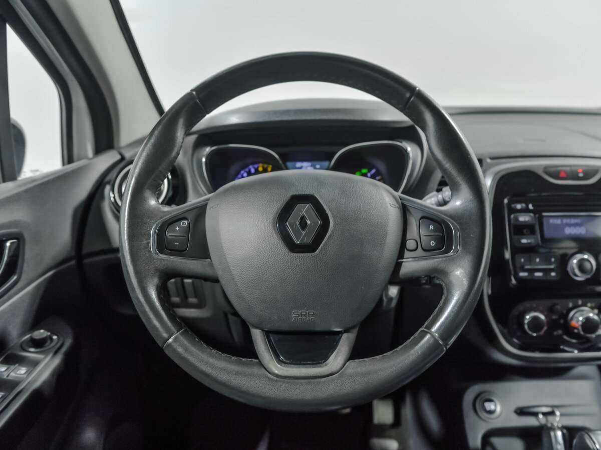 Купить Renault Kaptur с пробегом. Фото: #7