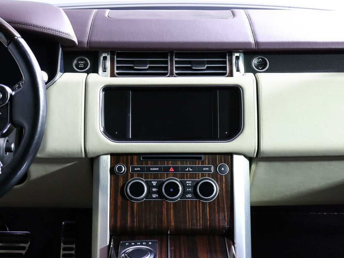 Купить Land Rover Range Rover с пробегом. Фото: #10