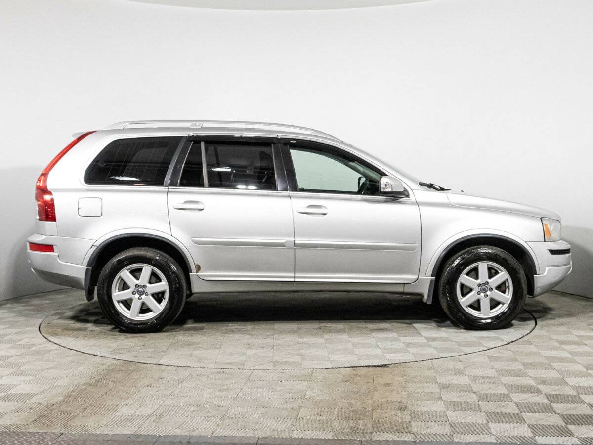 Купить Volvo XC90 с пробегом. Фото: #3