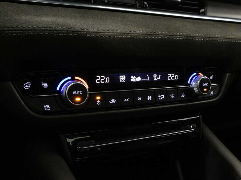 Купить Mazda 6 с пробегом. Фото: #16