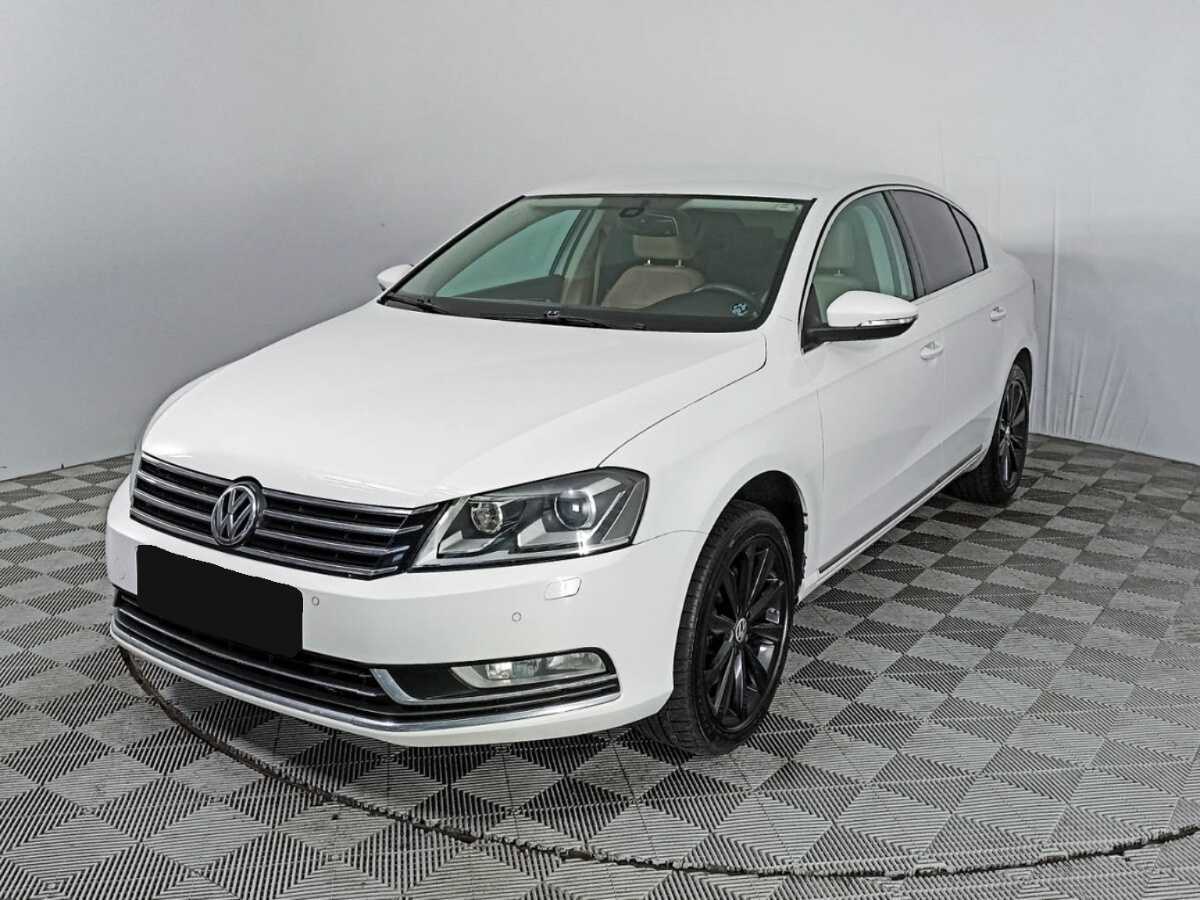 Купить Volkswagen Passat с пробегом. Фото: #0