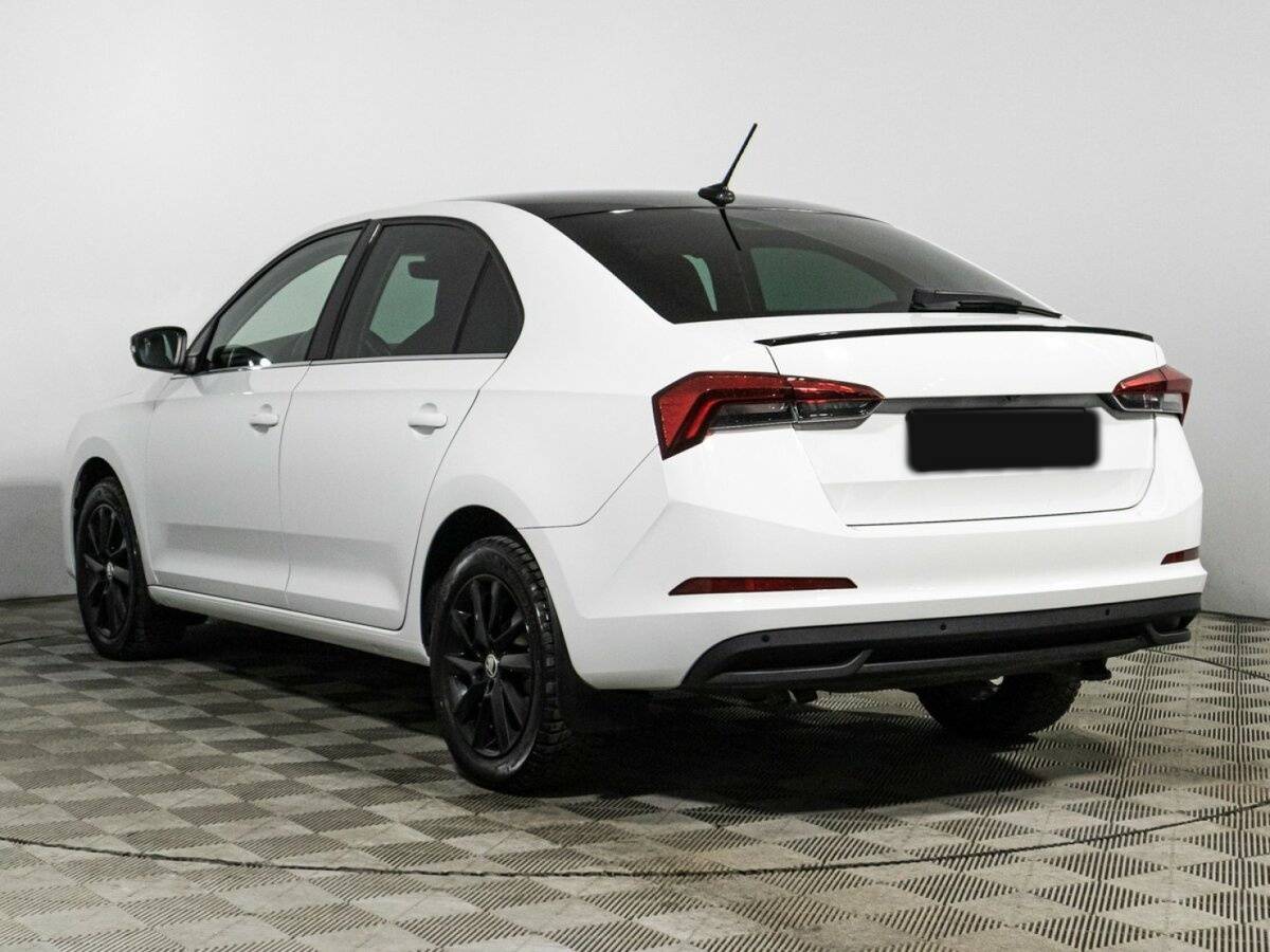 Купить Skoda Rapid с пробегом. Фото: #6