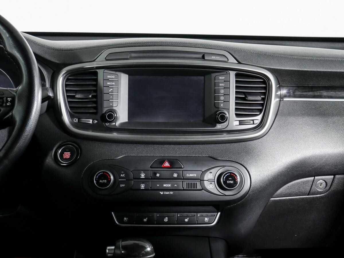 Купить Kia Sorento с пробегом. Фото: #7