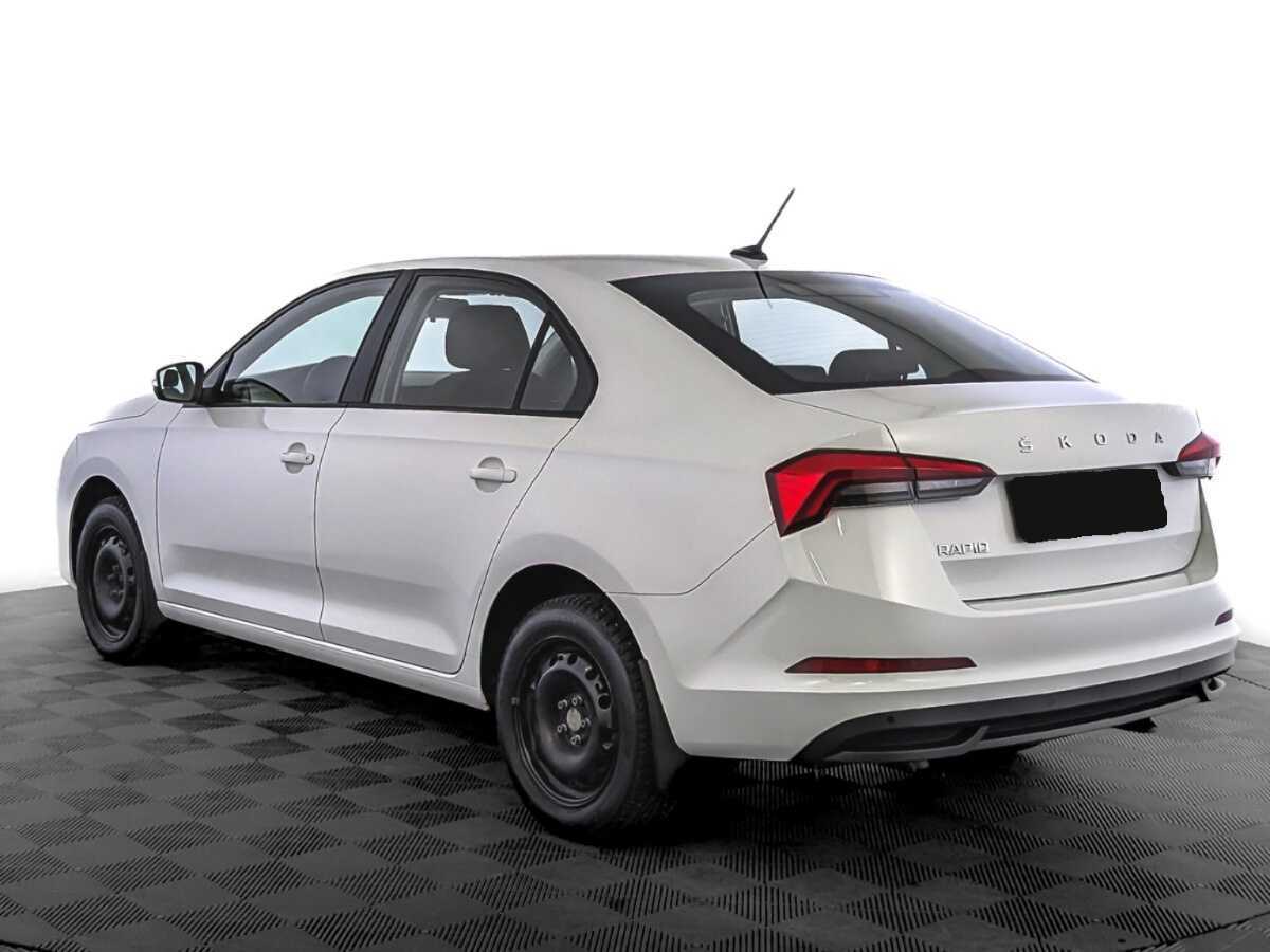 Купить Skoda Rapid с пробегом. Фото: #6