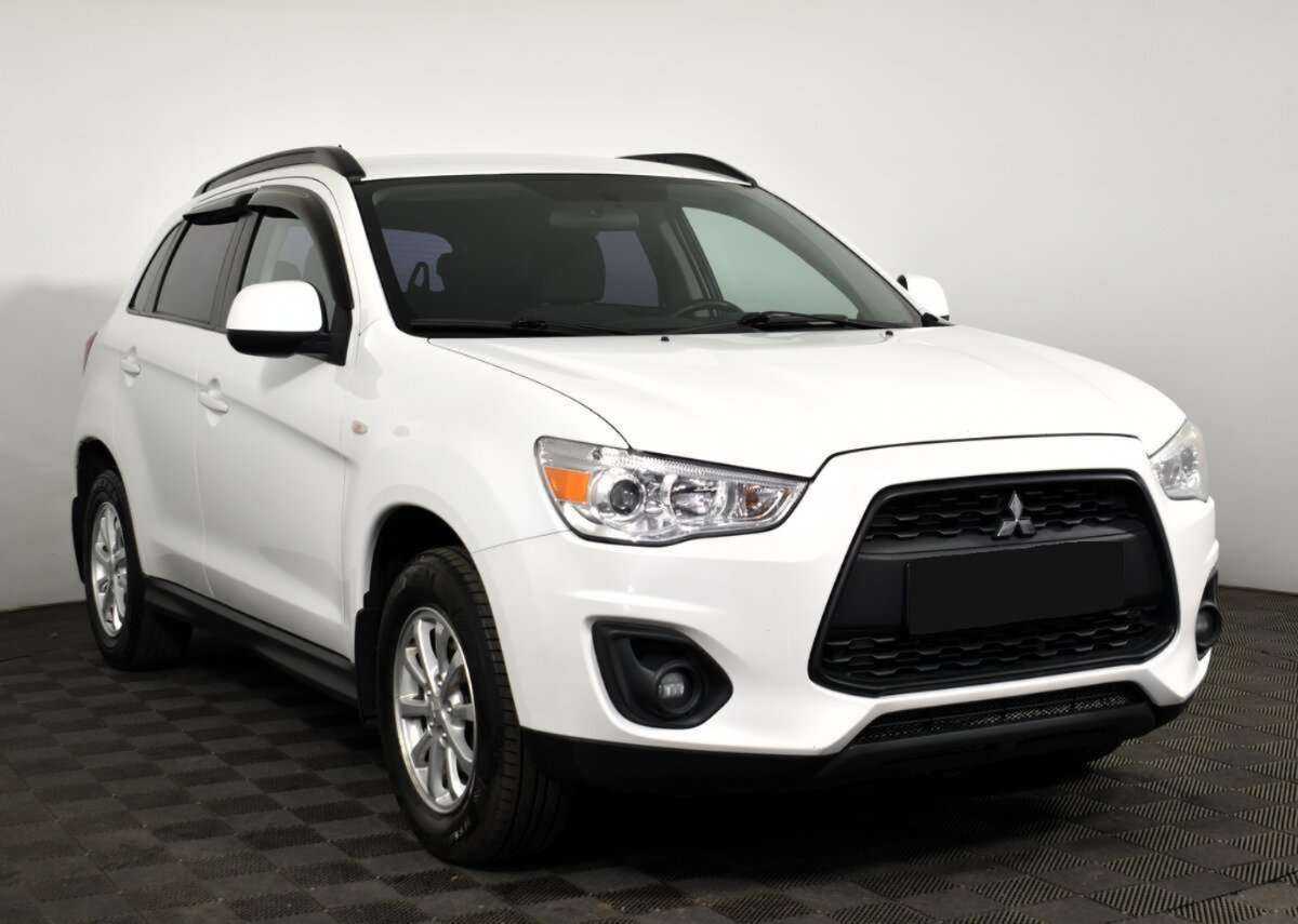 Купить Mitsubishi ASX с пробегом. Фото: #2