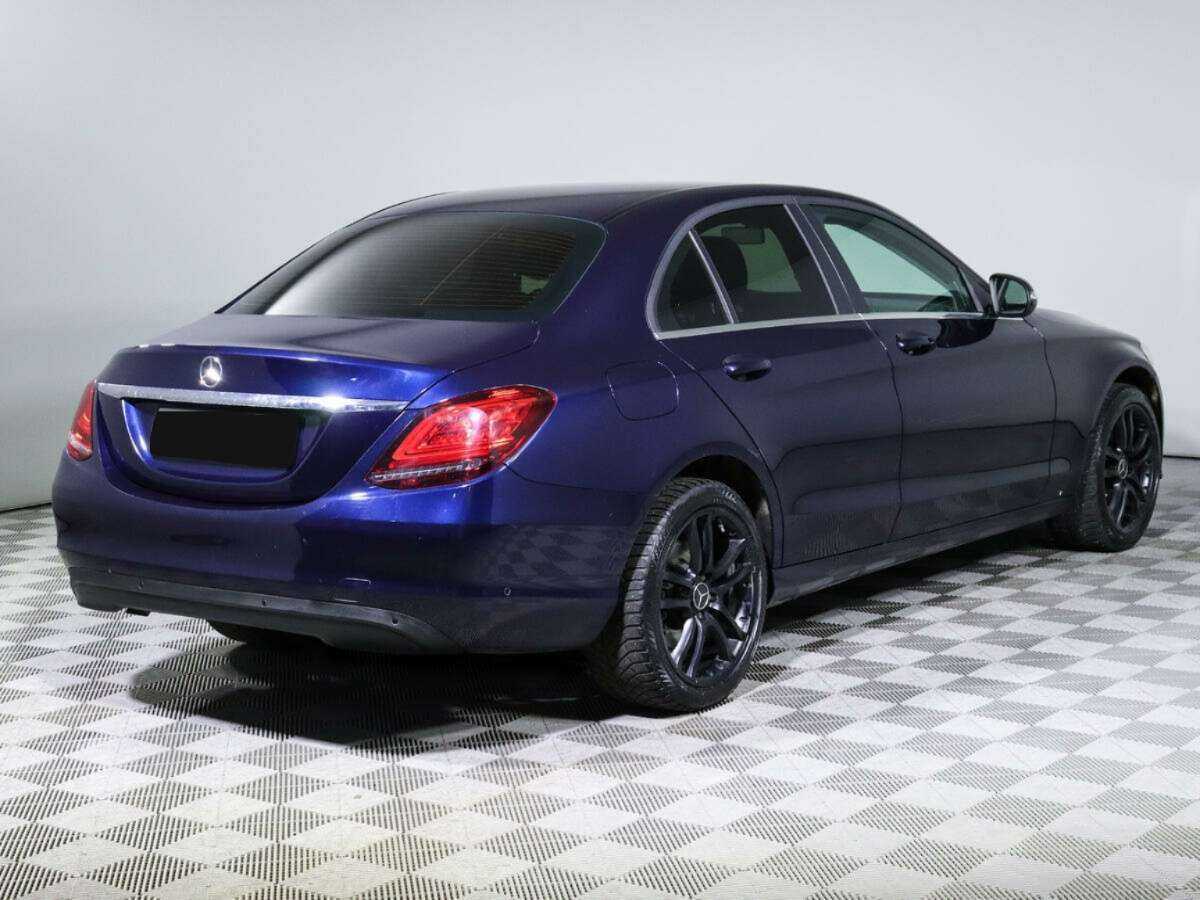 Купить Mercedes-Benz C-Класс с пробегом. Фото: #3