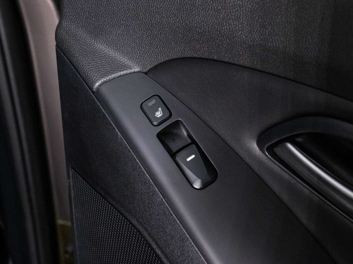 Купить Hyundai ix35 с пробегом. Фото: #17