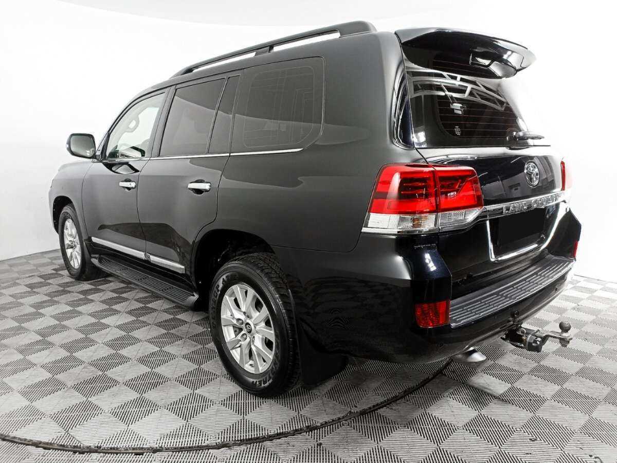 Купить Toyota Land Cruiser с пробегом. Фото: #6