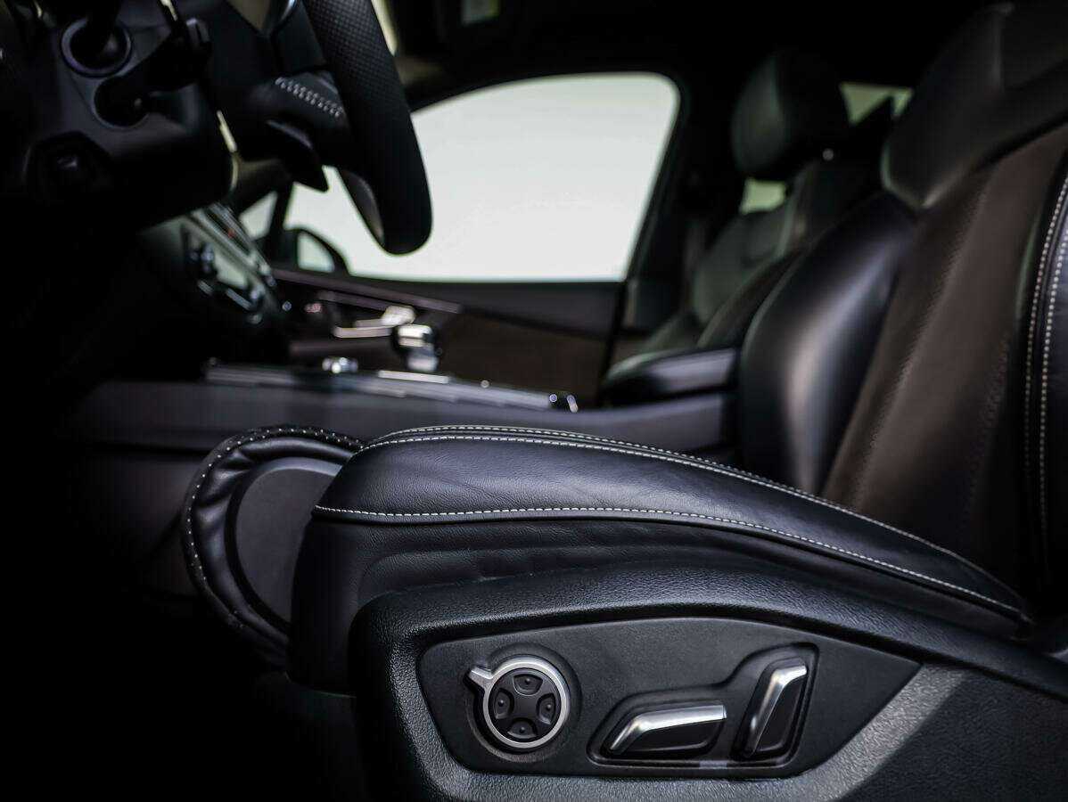 Купить Audi Q7 с пробегом. Фото: #15