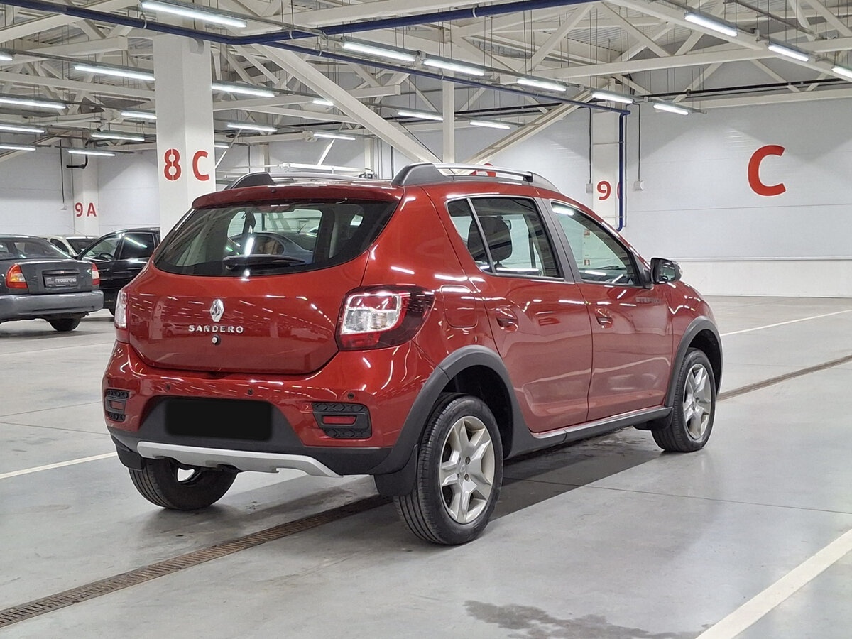 Купить Renault Sandero с пробегом. Фото: #4