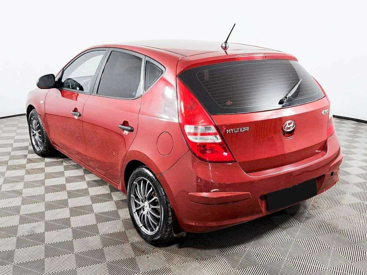 Купить Hyundai i30 с пробегом. Фото: #6
