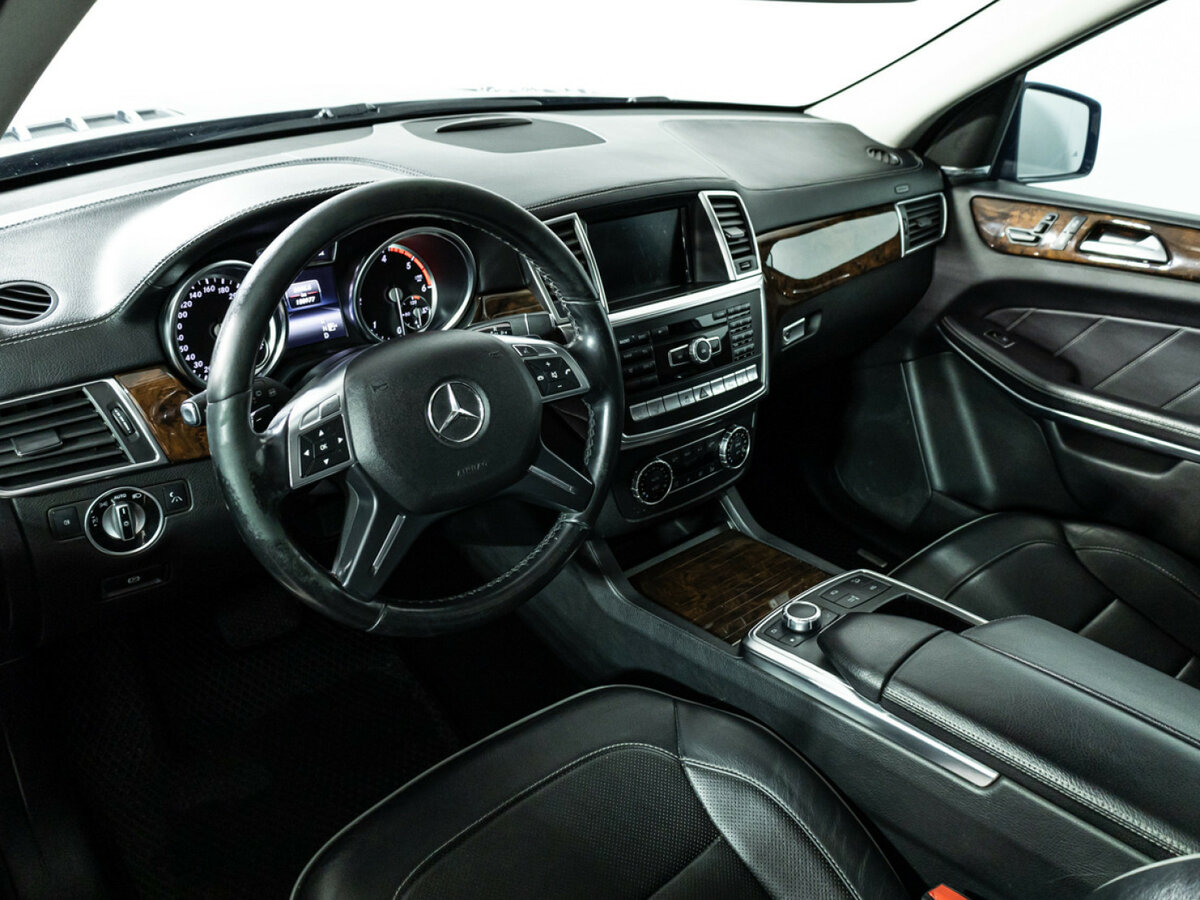 Купить Mercedes-Benz GL-Класс с пробегом. Фото: #10