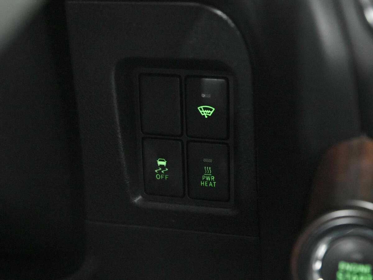 Купить Toyota Land Cruiser Prado с пробегом. Фото: #18