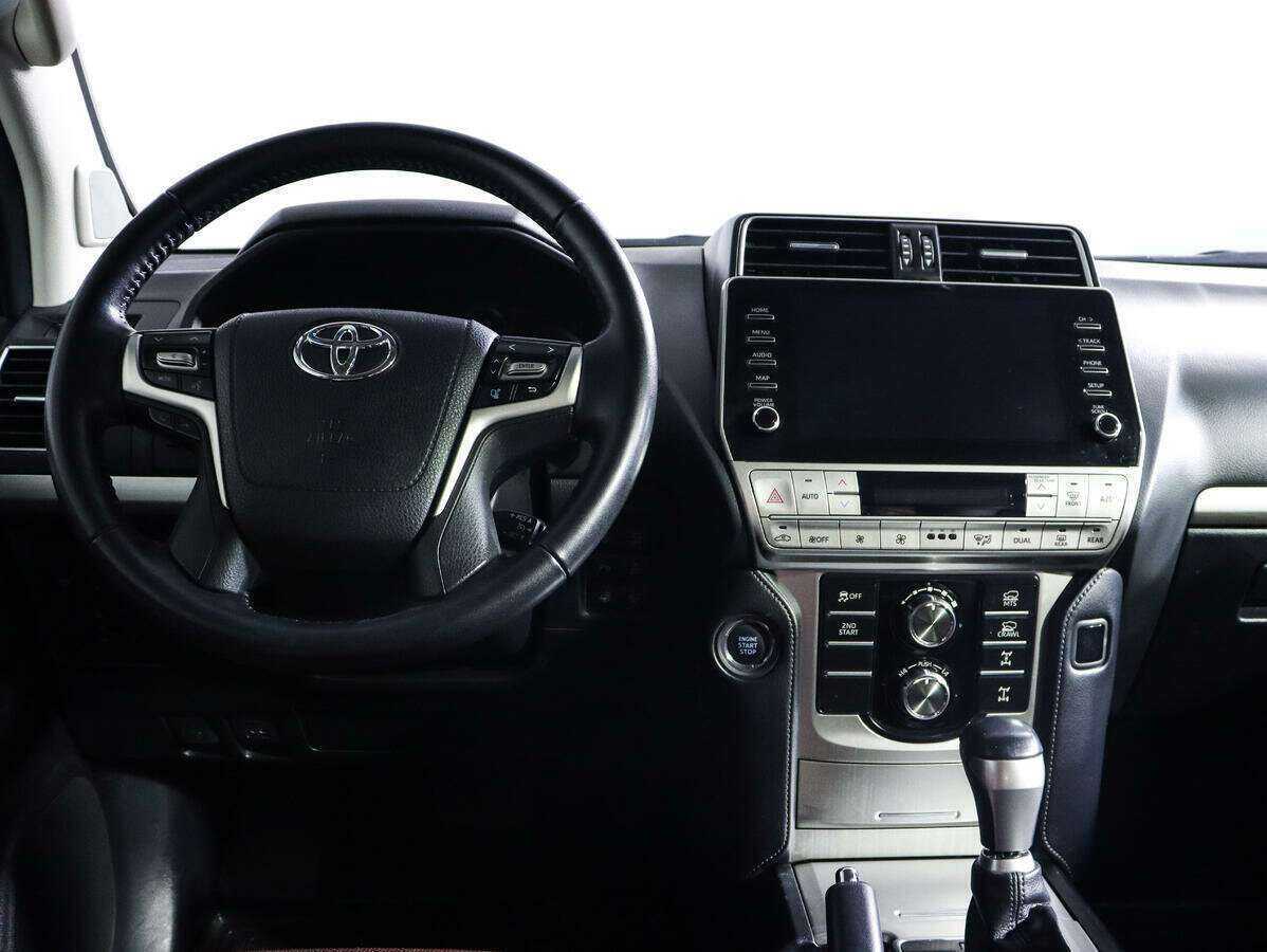 Купить Toyota Land Cruiser Prado с пробегом. Фото: #8