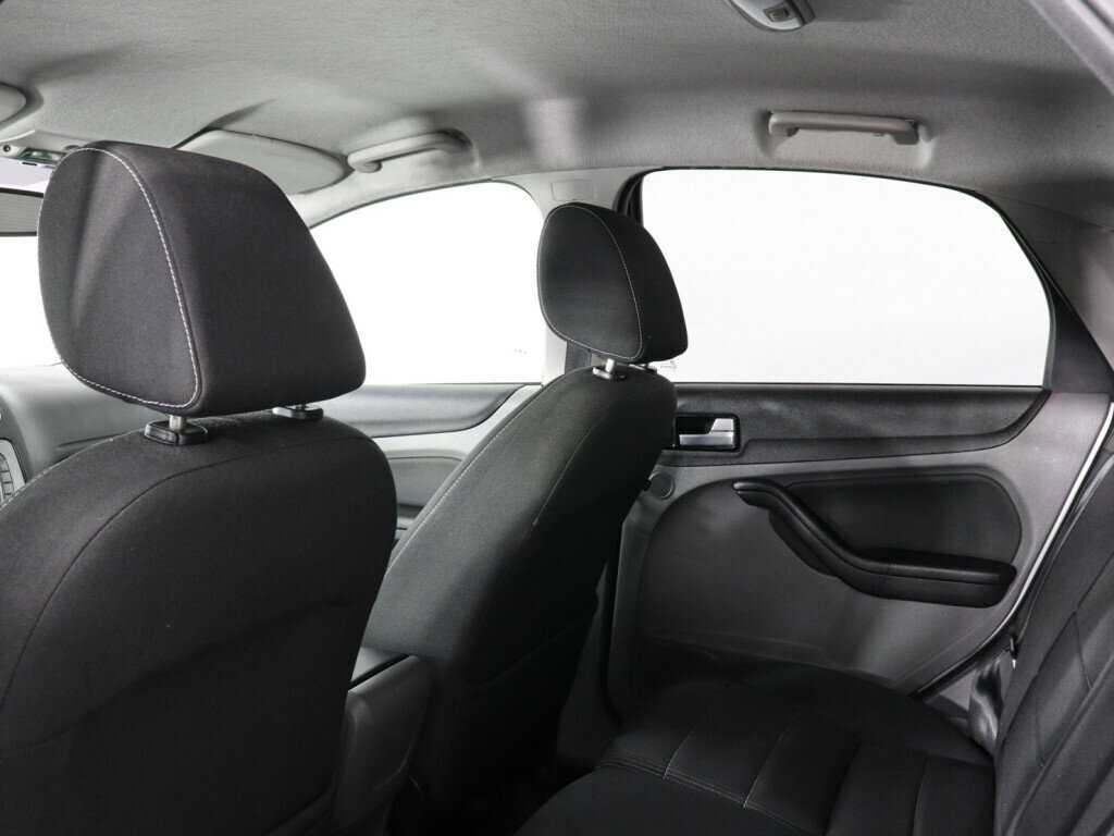 Купить Ford Focus с пробегом. Фото: #7