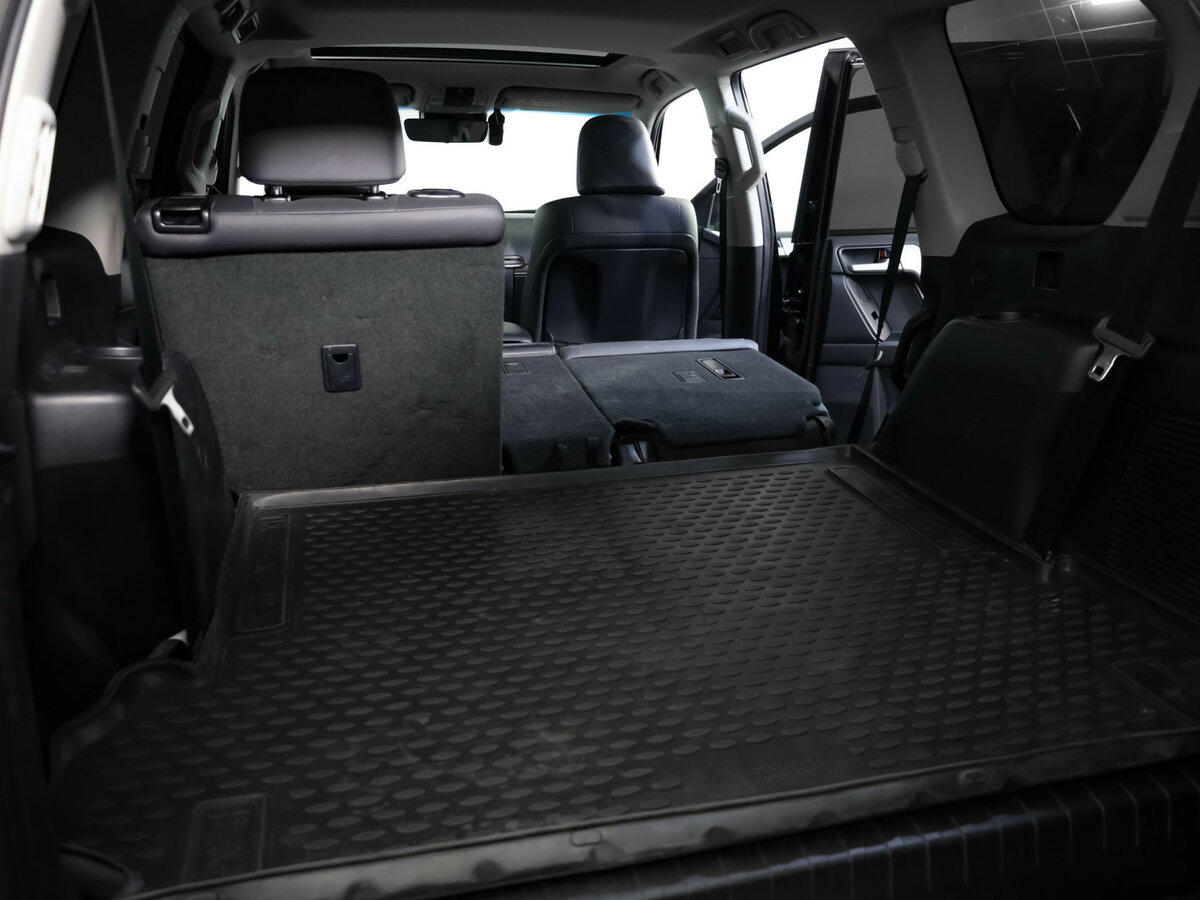 Купить Toyota Land Cruiser Prado с пробегом. Фото: #33