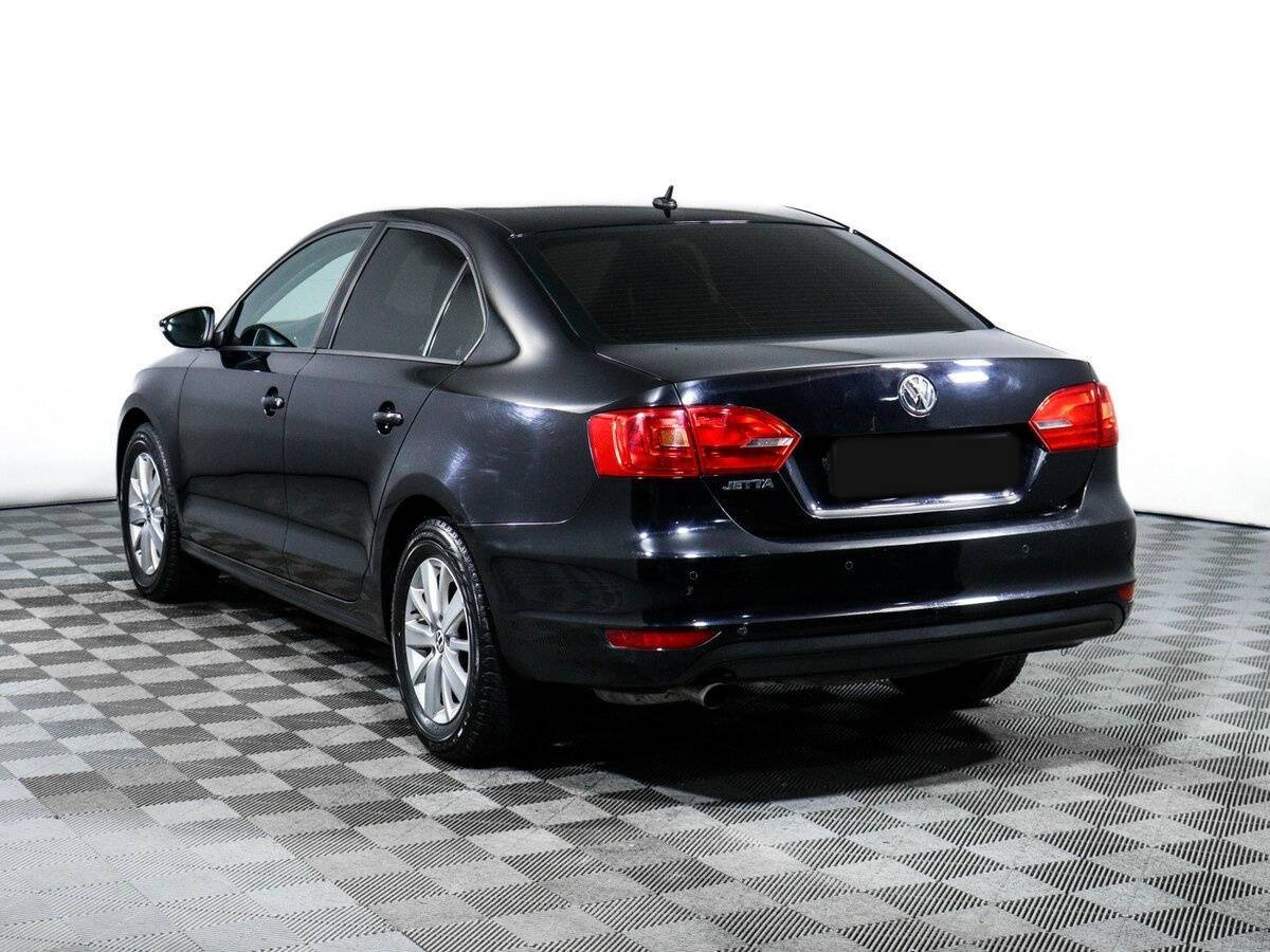 Купить Volkswagen Jetta с пробегом. Фото: #6