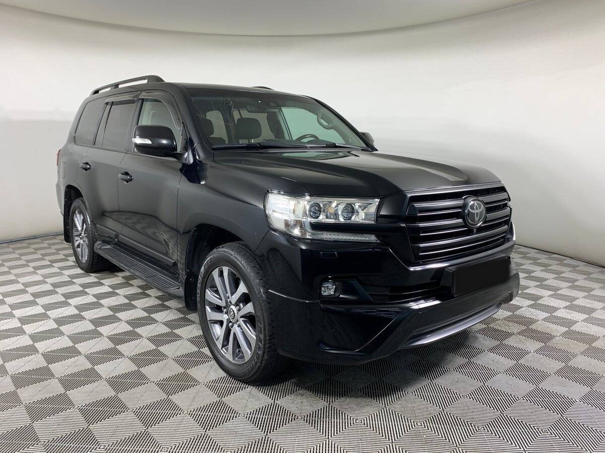 Купить Toyota Land Cruiser с пробегом. Фото: #2