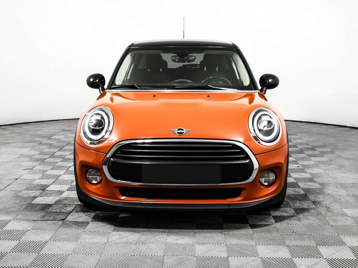 Купить Mini Hatch с пробегом. Фото: #1