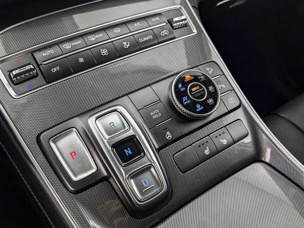 Купить Hyundai Santa Fe с пробегом. Фото: #20