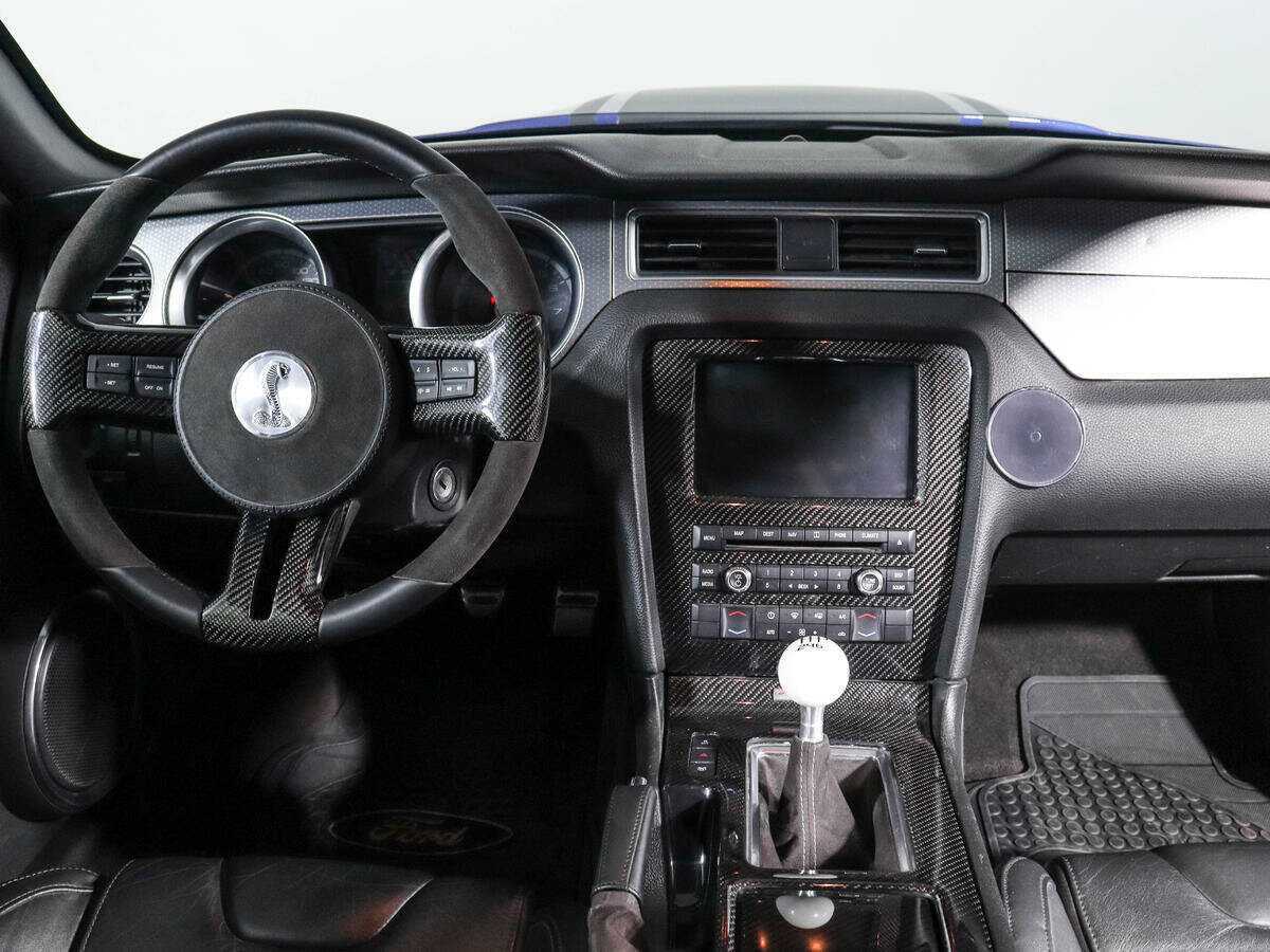 Купить Ford Mustang с пробегом. Фото: #10