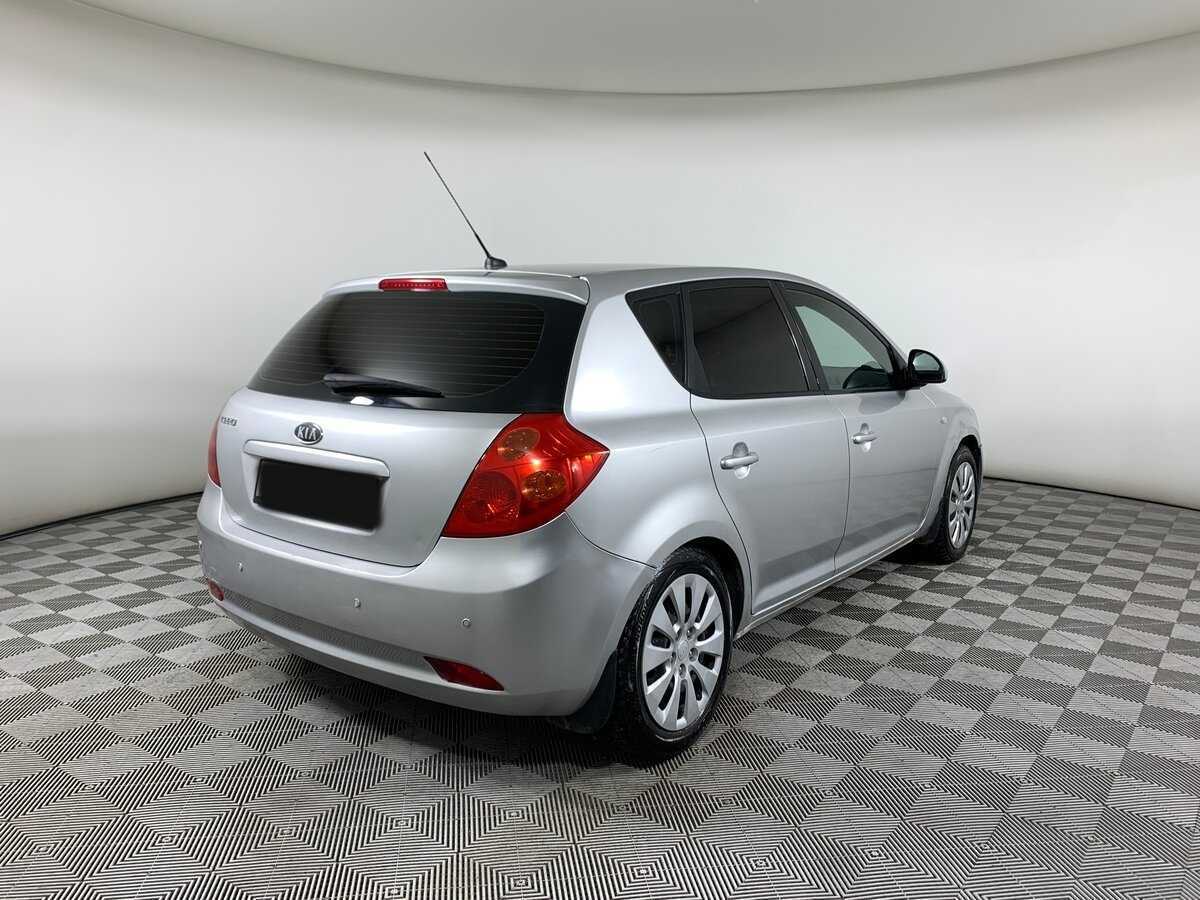 Купить Kia Ceed с пробегом. Фото: #4