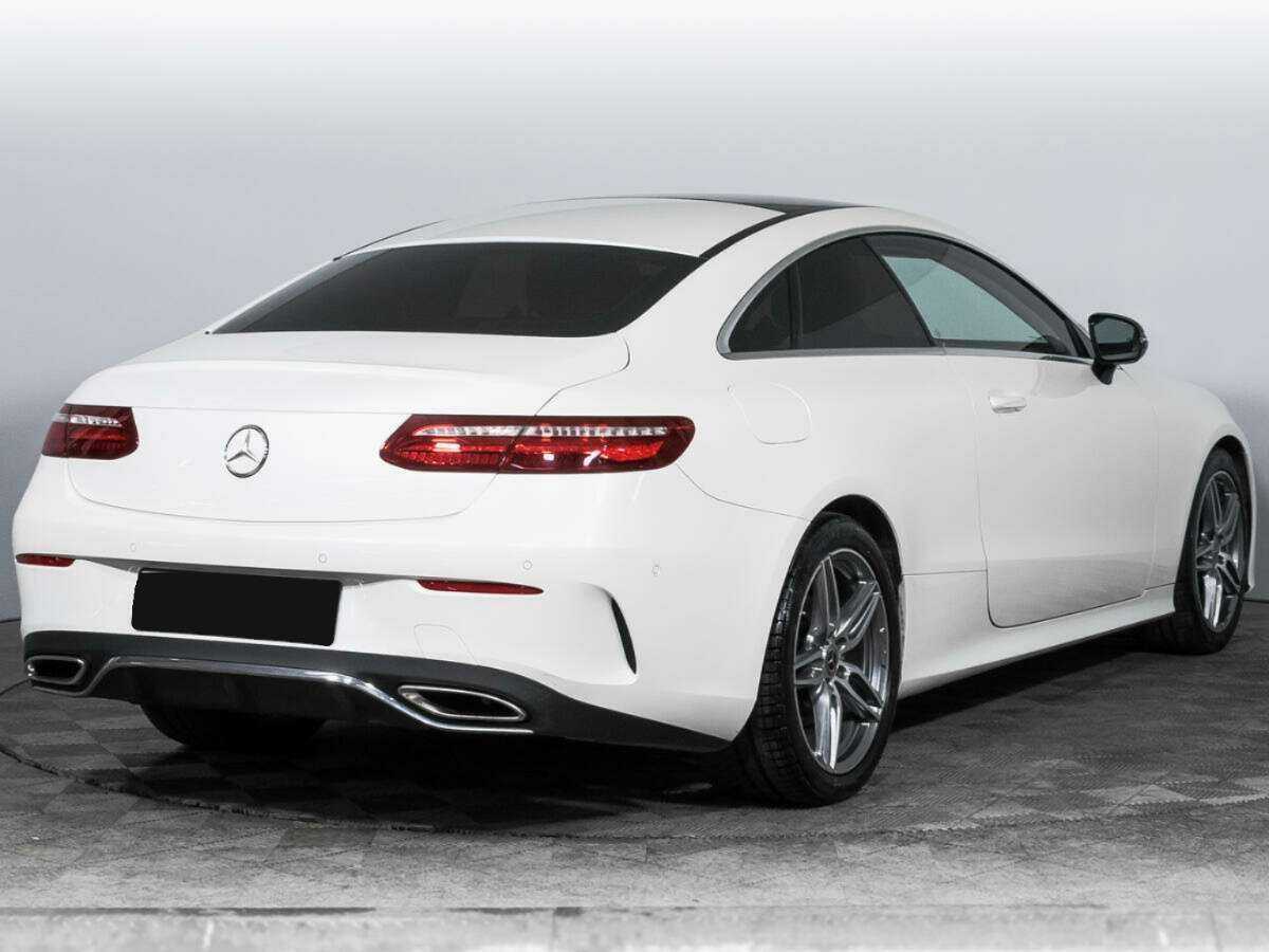 Купить Mercedes-Benz E-Класс с пробегом. Фото: #4
