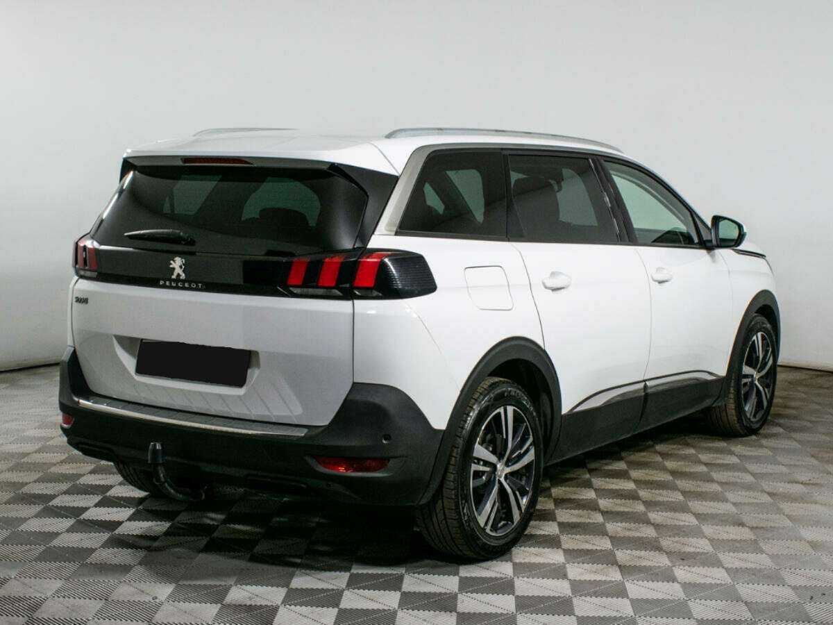 Купить Peugeot 5008 с пробегом. Фото: #3