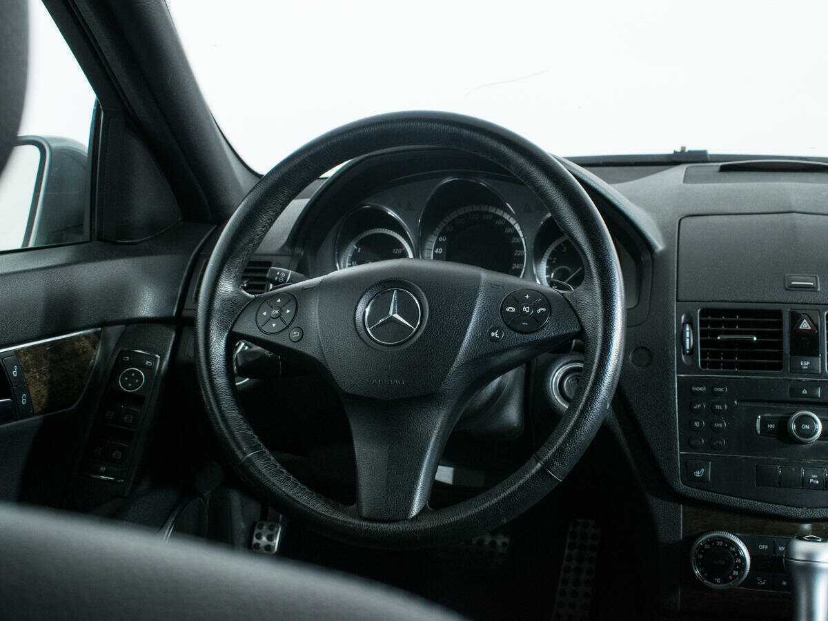 Купить Mercedes-Benz C-Класс с пробегом. Фото: #13