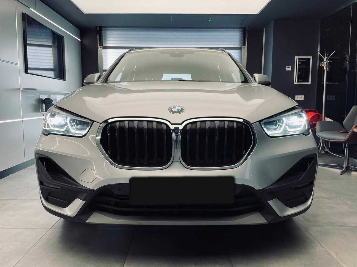 Купить BMW X1 с пробегом. Фото: #1