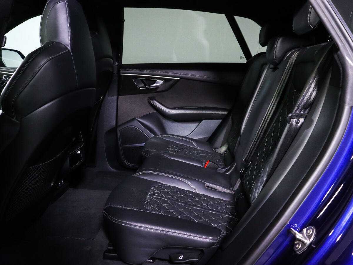 Купить Audi Q8 с пробегом. Фото: #7