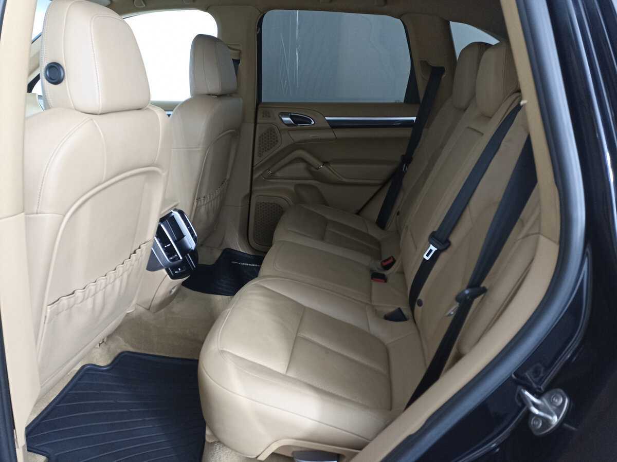 Купить Porsche Cayenne с пробегом. Фото: #11